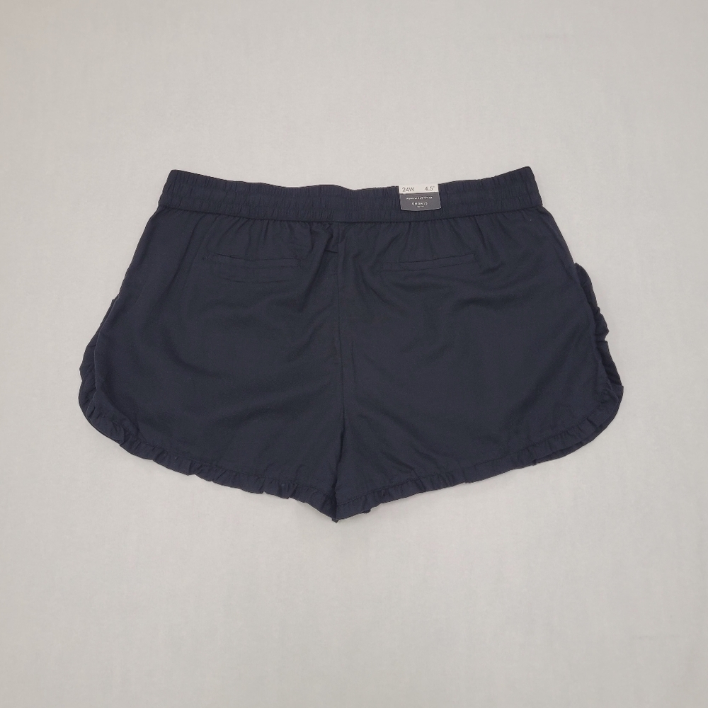 Who What Wear Ruffle Edge High Rise Shorts - Picture 9 of 9